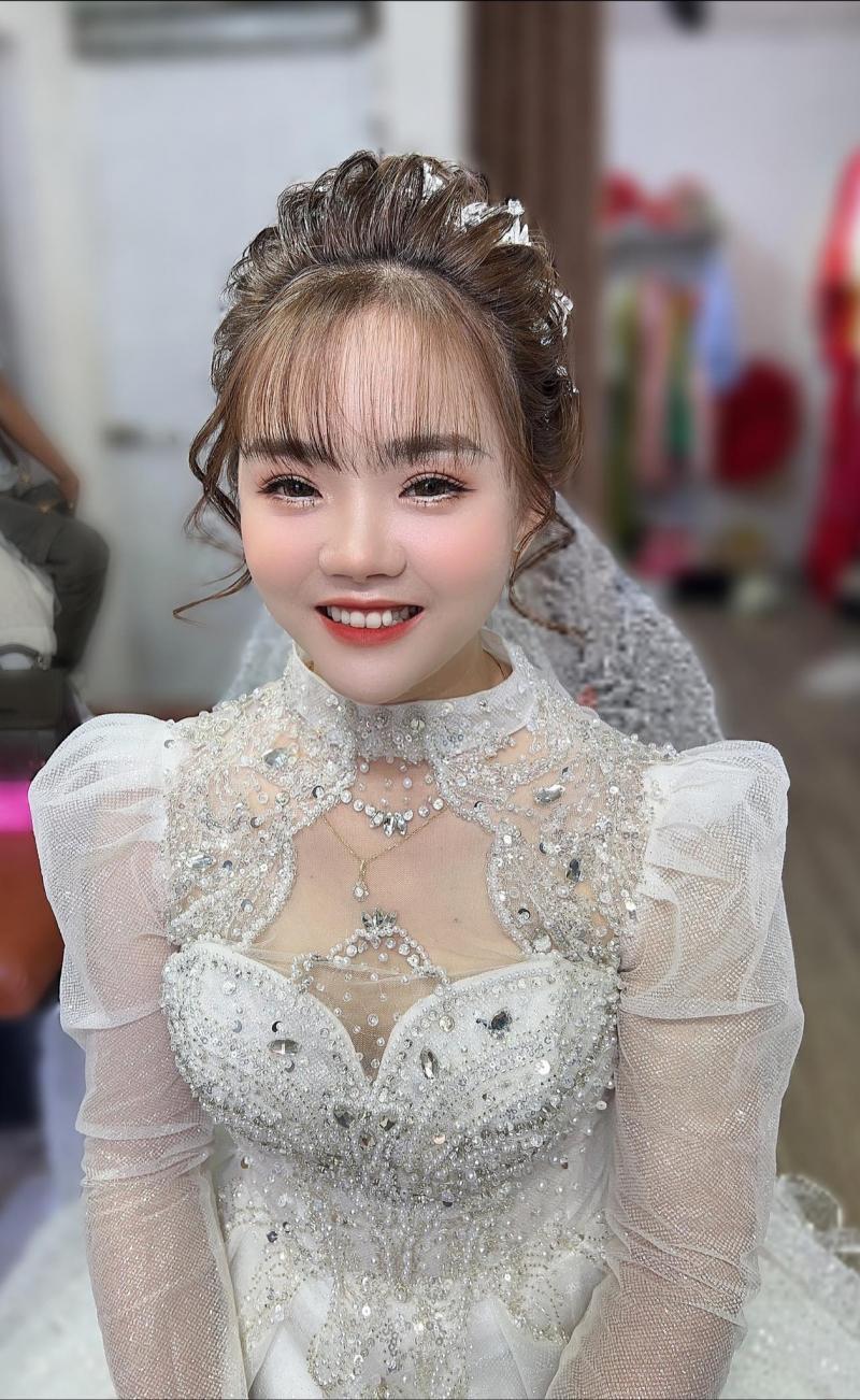 Top 8 Tiệm Trang Điểm Cô Dâu Nổi Bật Nhất Krông Nô, Đắk Nông