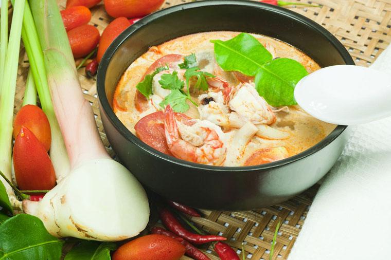 Bí quyết biến lá chanh thành gia vị vàng trong ẩm thực