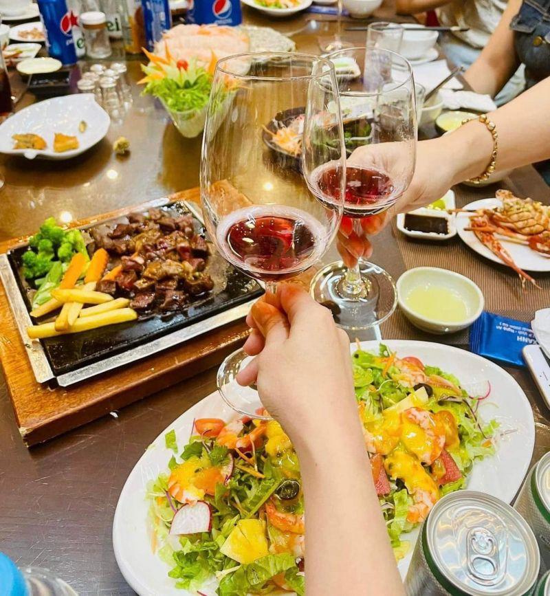 Top 8 điểm thưởng thức hải sản tuyệt hảo không thể bỏ qua tại TP. Vinh, Nghệ An