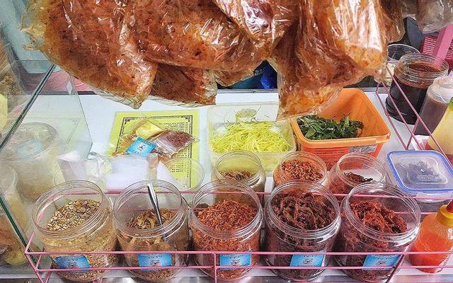 Top 6 địa chỉ bánh tráng trộn ngon nhất tại Thừa Thiên Huế