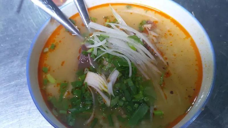 Top 6 quán ăn ngon không thể bỏ lỡ trên đường Tăng Bạt Hổ, Thừa Thiên Huế