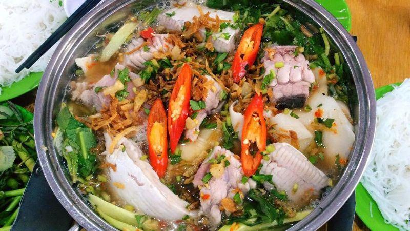 Bí quyết nấu canh chua cá đuối lá me non chuẩn vị - Đậm đà chua ngọt, cả nhà đều mê
