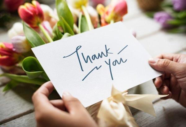 Top 18 bài thơ tình yêu ngọt ngào và sâu lắng nhất