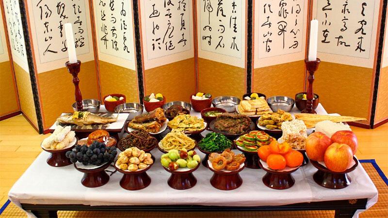 Khám phá ý nghĩa sâu sắc cùng những món ăn đặc trưng trong Tết Trung Thu Hàn Quốc (Chuseok)