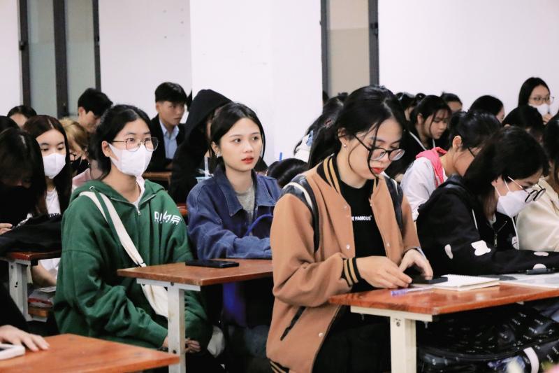 Top 4 trường đào tạo nghiệp vụ ngân hàng chất lượng nhất tại Đà Nẵng