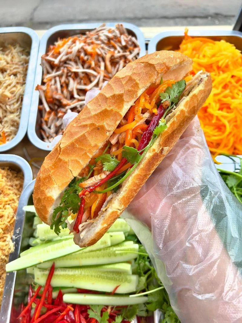 Top 10 địa chỉ bánh mì hảo hạng không thể bỏ qua tại Quận Hà Đông, Hà Nội