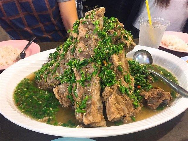 Top 10 quán sườn sốt ớt xanh không thể bỏ lỡ tại Sài Gòn