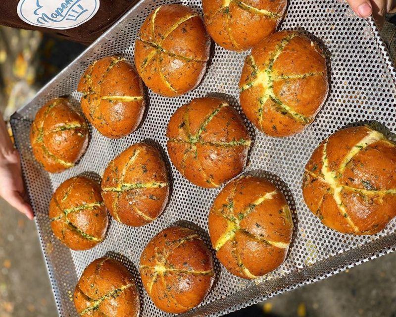 10 Địa điểm bán bánh mì bơ tỏi phô mai đáng thử nhất Đà Nẵng