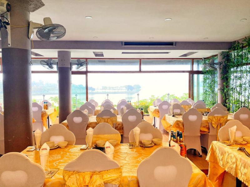 5 Địa chỉ vàng thưởng thức cá tầm đỉnh cao tại Hà Nội