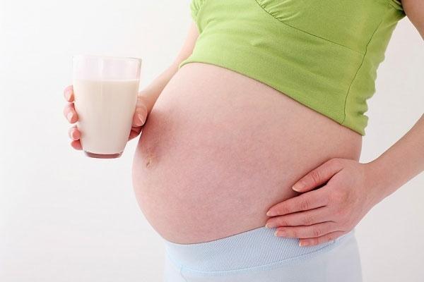 10 Thức uống dinh dưỡng vàng cho mẹ bầu giai đoạn tam cá nguyệt thứ hai