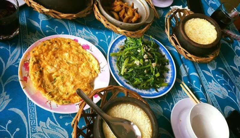 Top 6 quán cơm niêu đậm đà hương vị truyền thống tại Quảng Bình