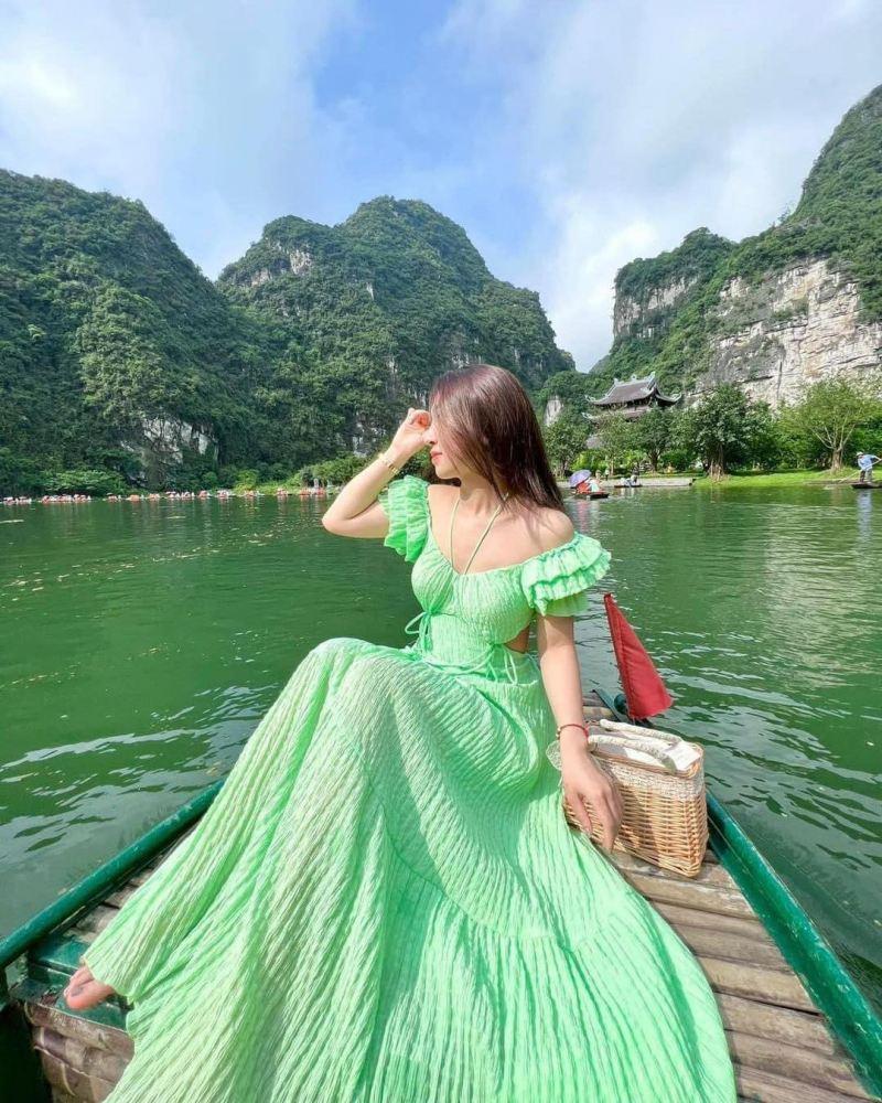 8 tiệm cho thuê váy vintage đẹp mê hồn tại Hà Nội