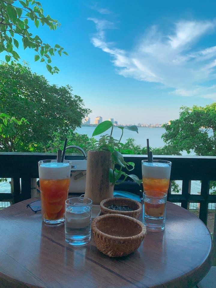 Top 8 quán cà phê với view Hồ Tây đẹp mê hoặc tại Hà Nội