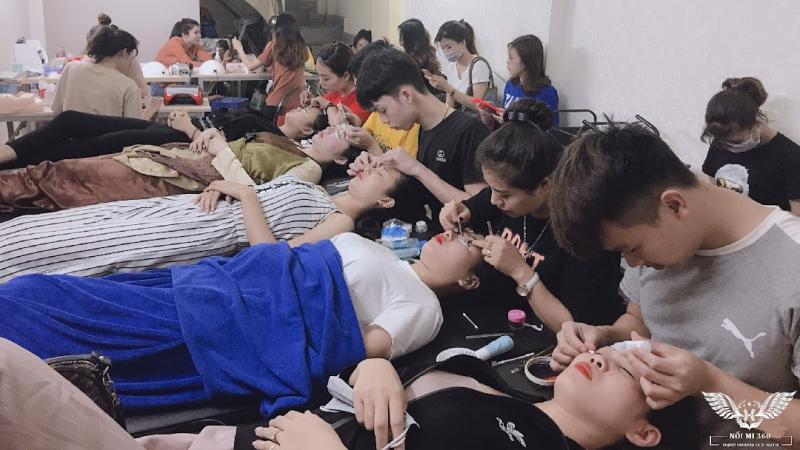 7 Địa chỉ uốn mi chất lượng hàng đầu tại quận Cầu Giấy, Hà Nội