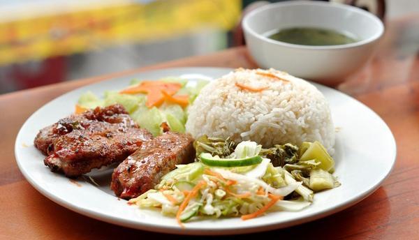 8 Địa chỉ cơm văn phòng đáng trải nghiệm nhất tại Bắc Từ Liêm, Hà Nội