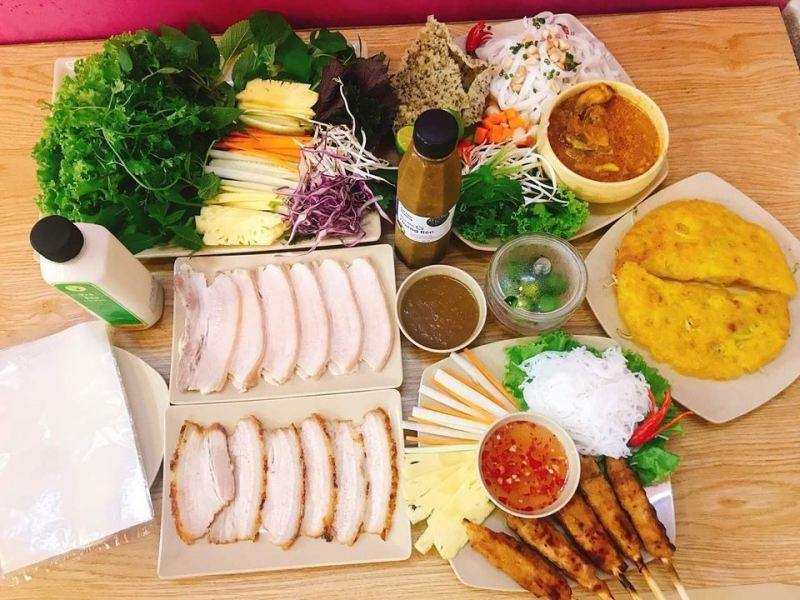 Top 11 Địa chỉ thưởng thức bánh tráng cuốn thịt heo ngon nhất Sài Gòn