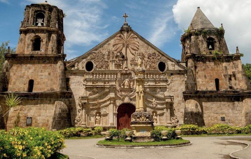 Top 10 Nhà thờ tuyệt đẹp nên khám phá khi đến Philippines
