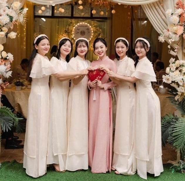 8 địa điểm cho thuê áo dài cưới hỏi đẹp nhất Hà Tĩnh không thể bỏ qua