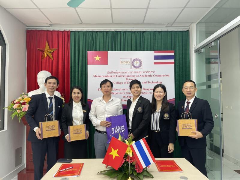 5 Trường Cao đẳng đào tạo Digital Marketing chất lượng nhất tại Hà Nội