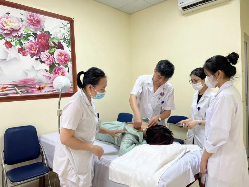 9 Địa điểm vàng khám và chữa thoát vị đĩa đệm uy tín nhất Hà Nội