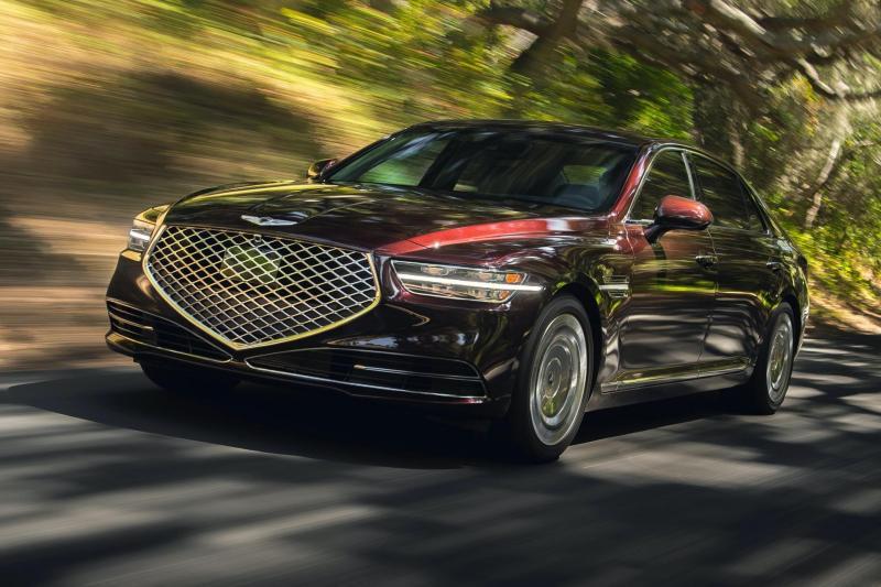 10 Mẫu Sedan Hạng Sang Đáng Sở Hữu Nhất Nước Mỹ 2023