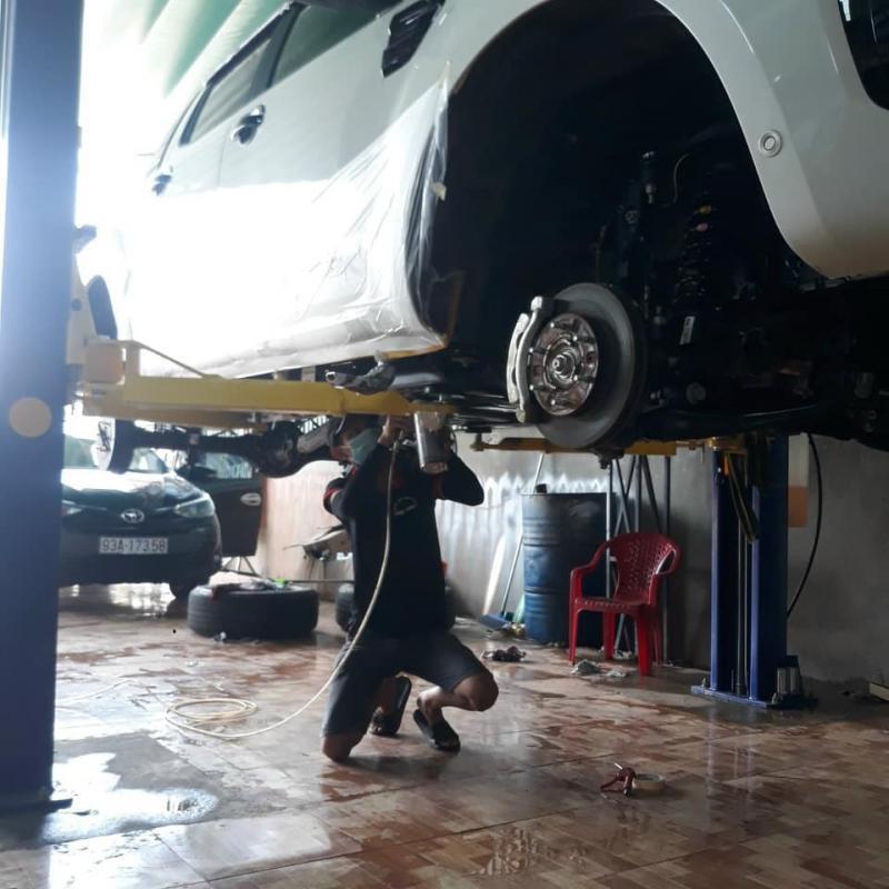 Top 5 địa điểm thay lốp ô tô uy tín và chuyên nghiệp tại Bình Phước