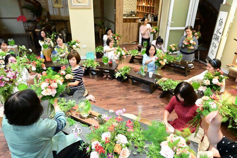 Top 3 địa chỉ đào tạo nghệ thuật cắm hoa Ikebana chuẩn Nhật tại Hà Nội