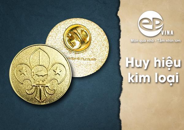 Top 3 mẫu huy hiệu quà tặng sáng tạo được yêu thích nhất hiện nay