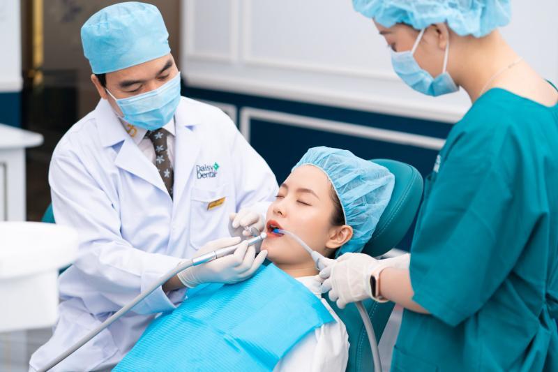 Top 10 địa chỉ tẩy trắng răng đáng tin cậy nhất Lâm Đồng