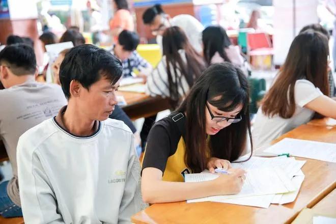 Top 10 tiêu chí chọn trường đại học phù hợp nhất dành cho sĩ tử