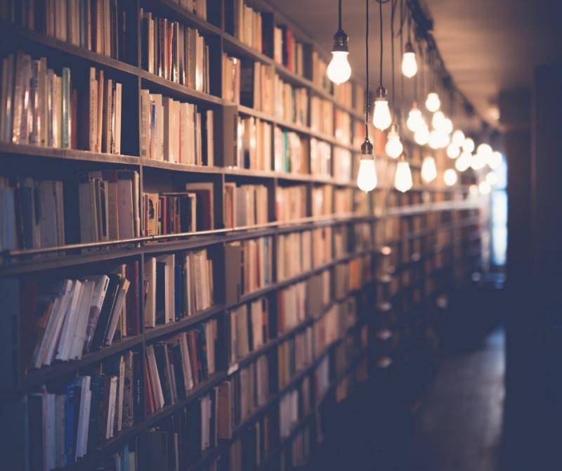 7 Bí Quyết Vàng Giúp Sách Luôn Bền Đẹp Theo Thời Gian