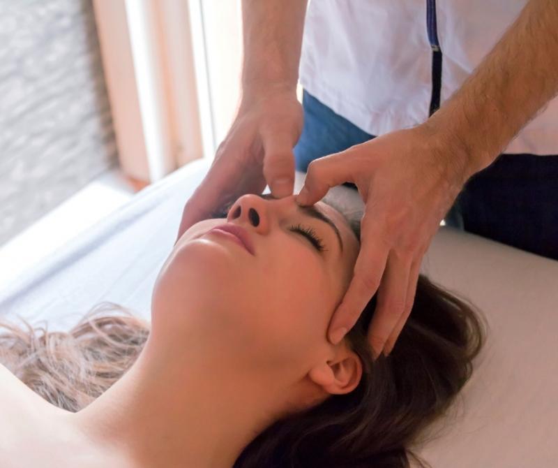Top 10 Cách giúp bạn học cách yêu thương chính mình sâu sắc hơn