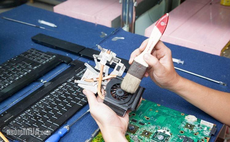 12 Nguyên Tắc Vàng Để Bảo Vệ 'Dáng' Laptop Của Bạn