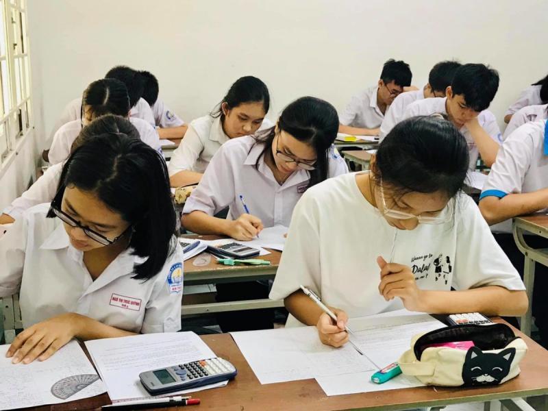10 Bí quyết vàng giúp sĩ tử vượt qua kỳ thi đại học một cách xuất sắc