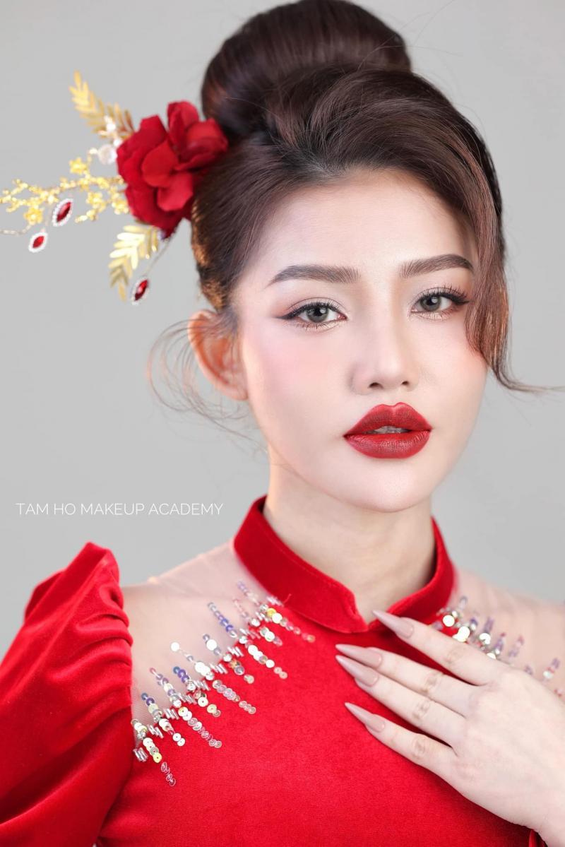 Top 9 Địa chỉ đào tạo trang điểm chuyên nghiệp tại Long Thành, Đồng Nai