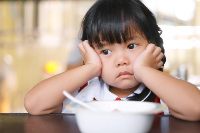10 Nguyên Nhân Sâu Xa Khiến Trẻ Biếng Ăn Mà Cha Mẹ Thường Bỏ Qua