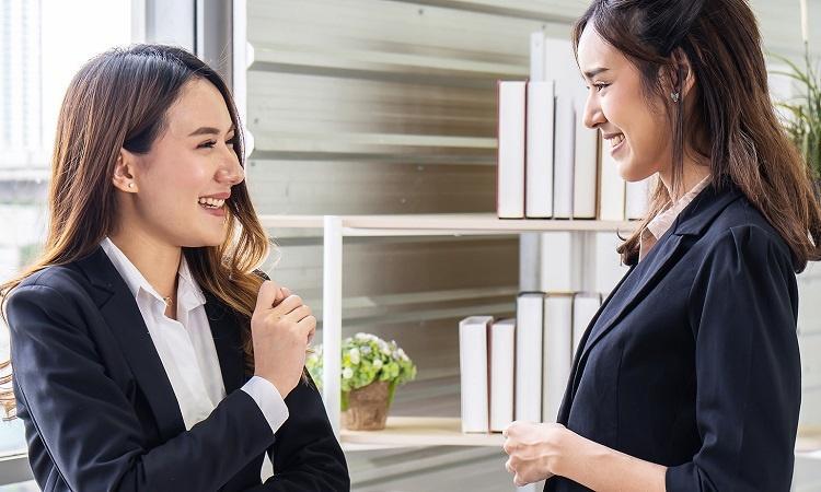 Top 7 Tản văn về thanh xuân sâu lắng và đầy cảm xúc