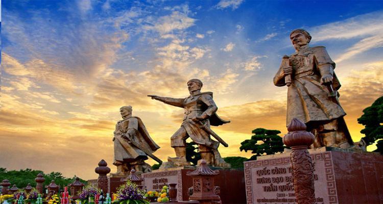 9 Dàn ý xuất sắc phân tích kiệt tác "Phú sông Bạch Đằng" - Trương Hán Siêu