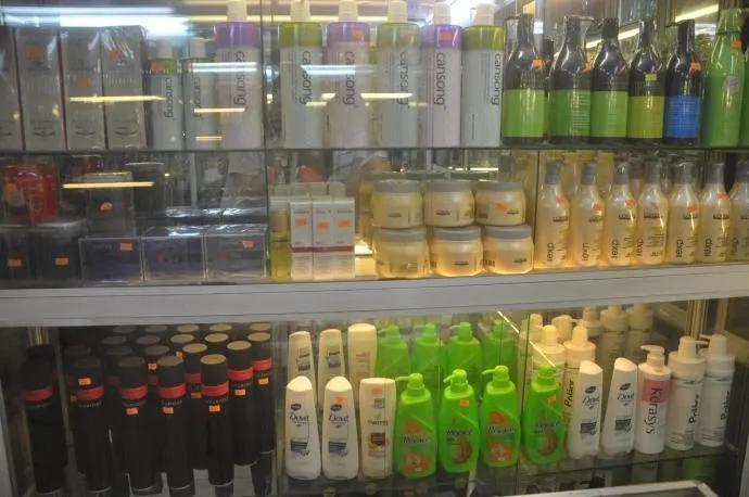 10 Thói Quen Tai Hại Khiến Mái Tóc Mất Dần Sức Sống