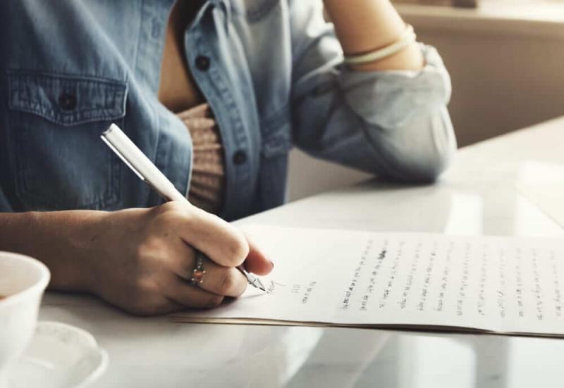 5 Bài phân tích "Về chính chúng ta" ấn tượng nhất - Ngữ Văn lớp 10