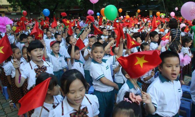 Top 7 bài văn cảm xúc sâu sắc về ngày khai giảng đáng nhớ nhất
