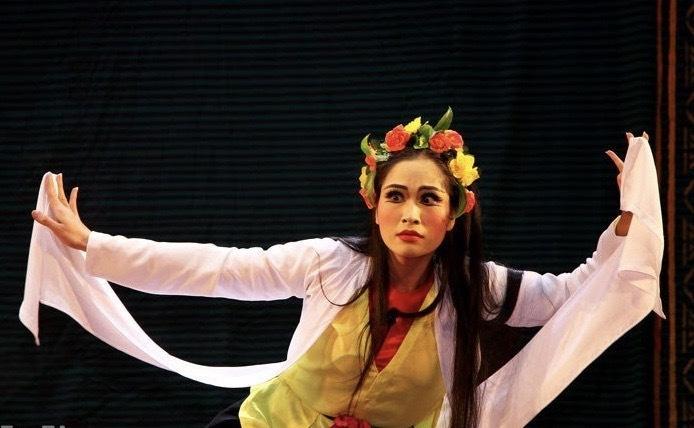 8 Bài văn cảm nhận sâu sắc về nhân vật Xúy Vân trong trích đoạn 'Xúy Vân giả dại' (Ngữ văn 10 - Sách Cánh Diều) được chọn lọc tinh tế nhất