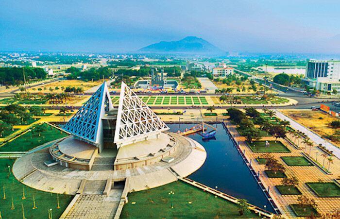 Top 10 Bài thơ đặc sắc nhất ngợi ca vẻ đẹp Ninh Thuận