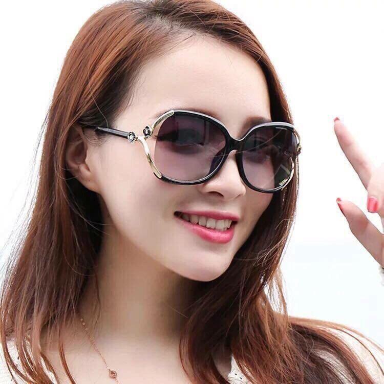 Top 12 Bài văn thuyết minh đặc sắc về kính đeo mắt