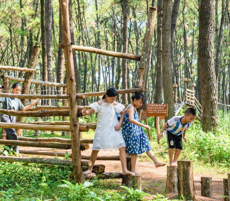 7 bài phân tích sâu sắc nhất về bức tranh xuân trong 'Cảnh ngày xuân' (Nguyễn Du) và 'Mùa xuân nho nhỏ' (Thanh Hải)