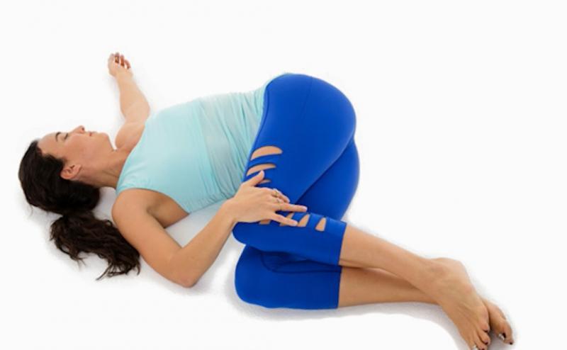10 Tư Thế Yoga Đưa Bạn Vào Giấc Ngủ Thiên Đường