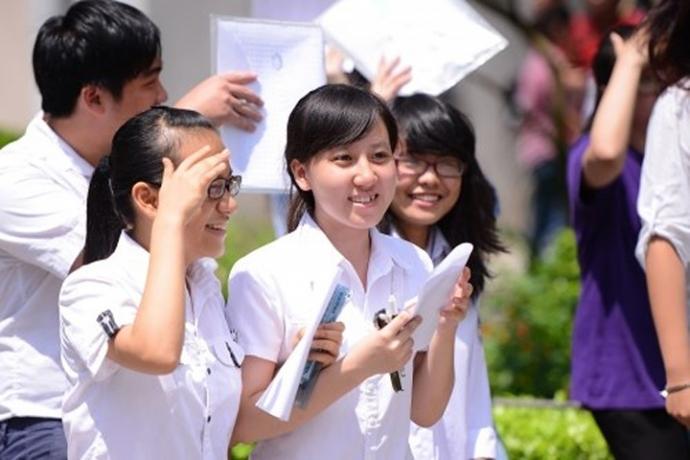 Tuyển chọn 15 bài thơ sâu lắng về thời sinh viên đáng nhớ