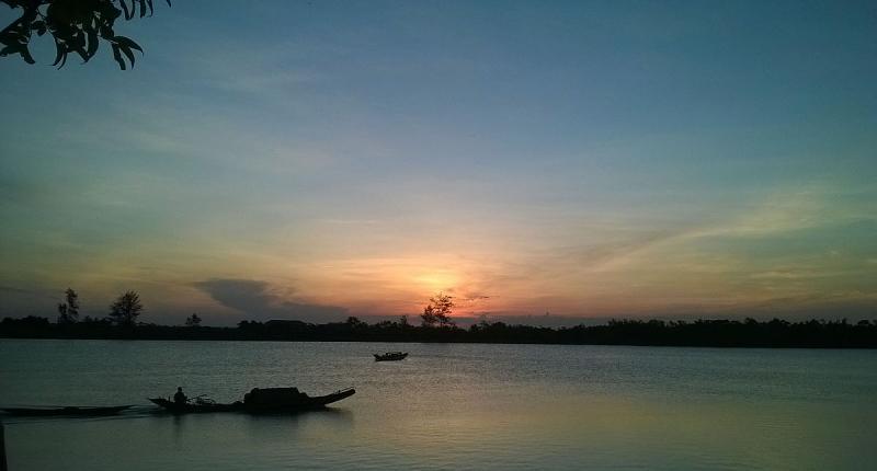 Top 6 bài phân tích sâu sắc về 'thứ vàng mười' trong kiệt tác 'Người lái đò sông Đà'