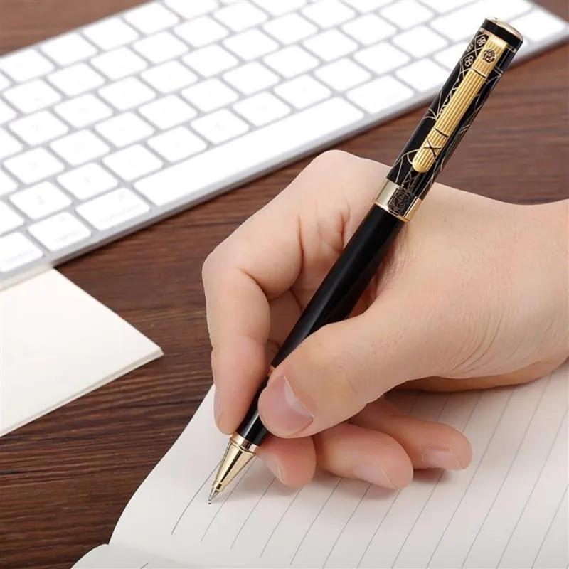 15 Bài văn thuyết minh đặc sắc nhất khám phá thế giới bút bi
