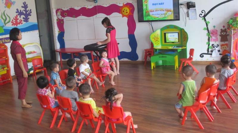 10 Câu hát, khẩu hiệu và bài thơ giúp thu hút sự tập trung của trẻ mầm non - Bí quyết dành cho giáo viên